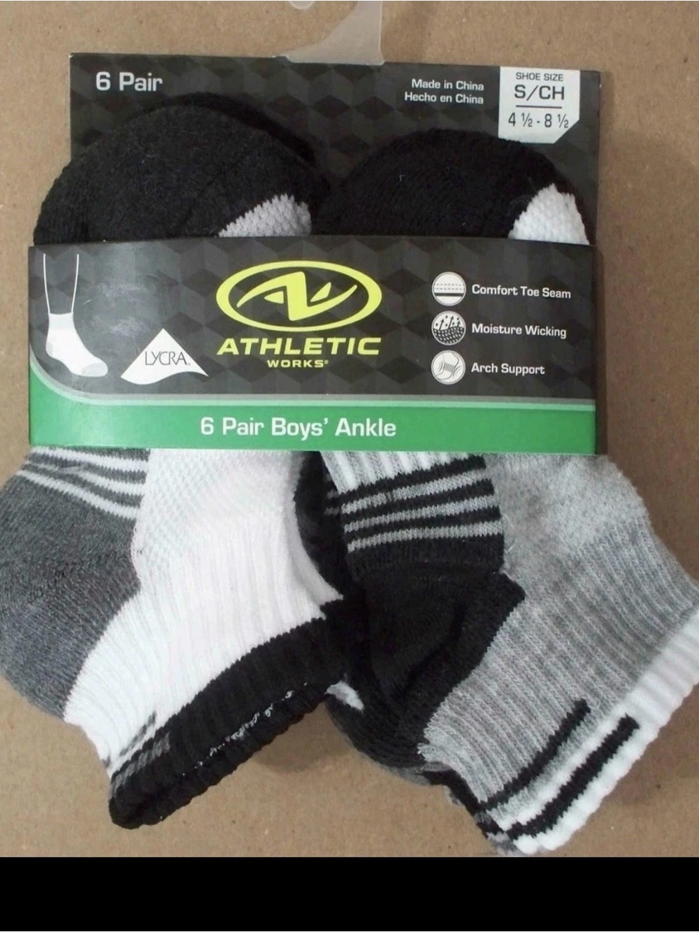 Athletic Works Boys 6 Pair Ankle Socks - 852419 - Small 4.5-8.5 Brand New